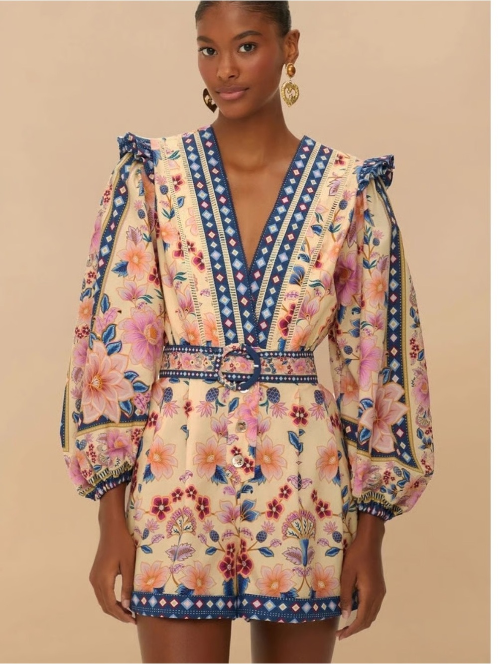 FARM RIO Floral Romper. NWT. Women’s size medium.